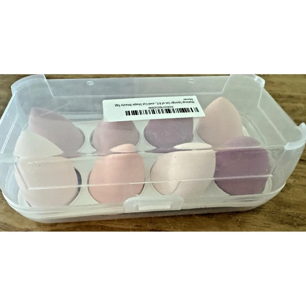 Beauty Sponge Blender Set of 8 in Clear Organizer Egg Shape NWT